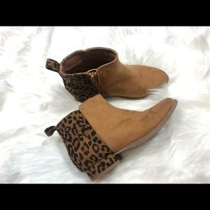 Old Navy Cheetah Print Booties